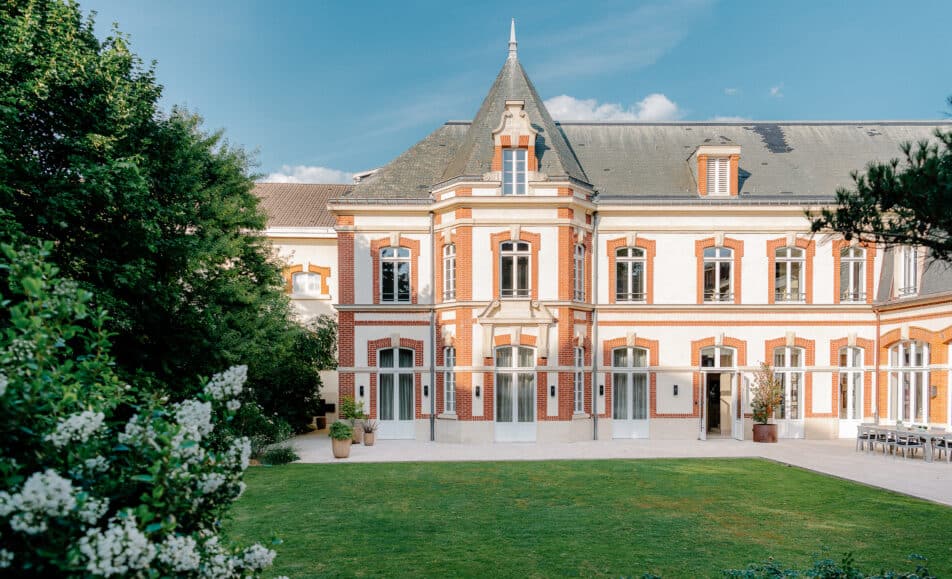 Join Olivier Krug and Chef Arnaud Lallement as you explore three food-and-champagne pairings at the Krug Family Home.