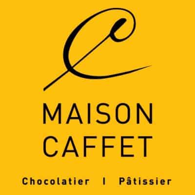 logo_maison_caffet_texte_noir_fond_jaune