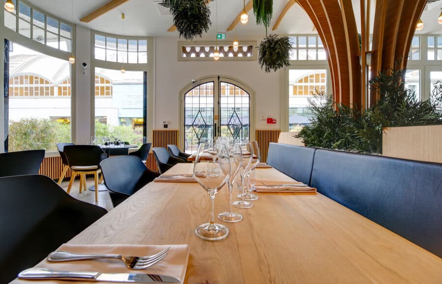 Découvrez un menu gastronomique en 4 services signé Philippe Joly, accordé à 3 cuvées de grandes maisons de champagne.
